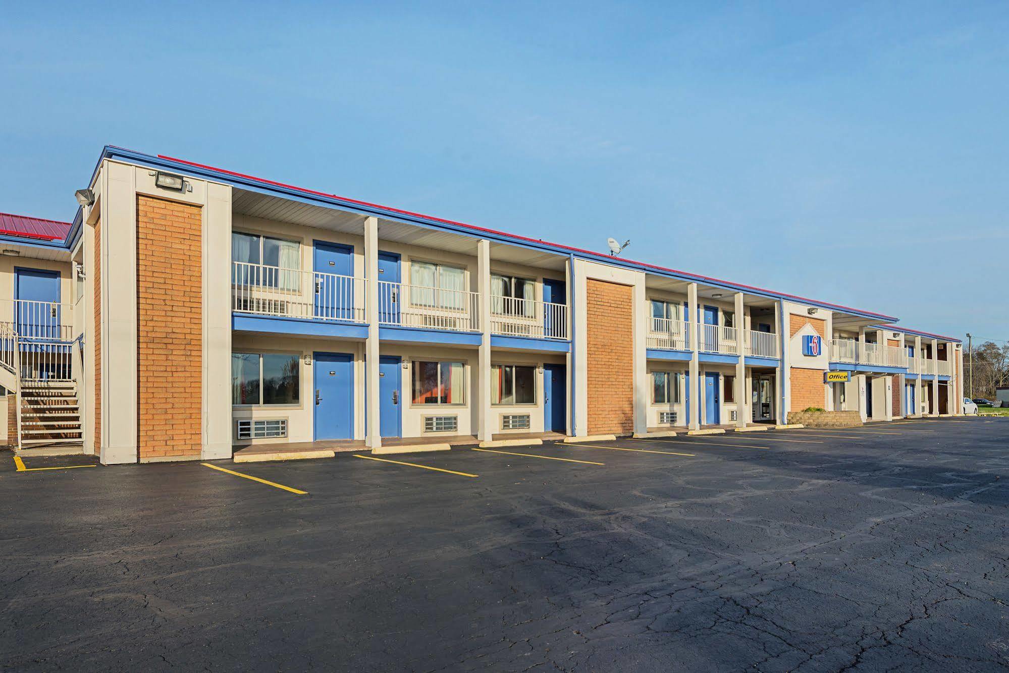 Motel 6 Buckeye Lake Exterior photo